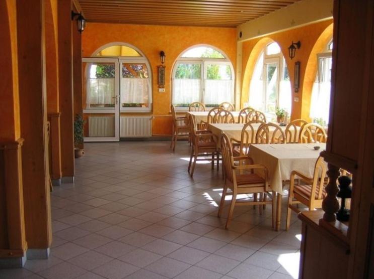 Sziget Hotel&Restaurant Tarján Exterior foto